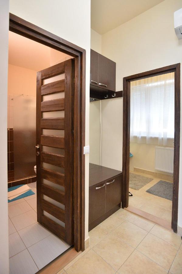 Netta Apartman 埃格尔 外观 照片